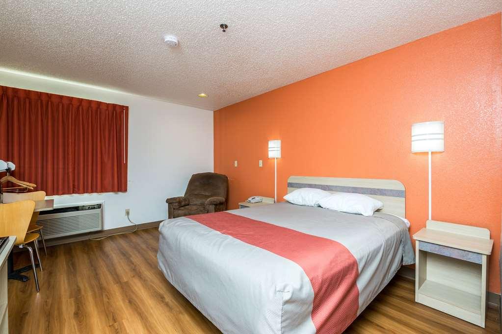 Motel 6-Waterloo, Ia الغرفة الصورة