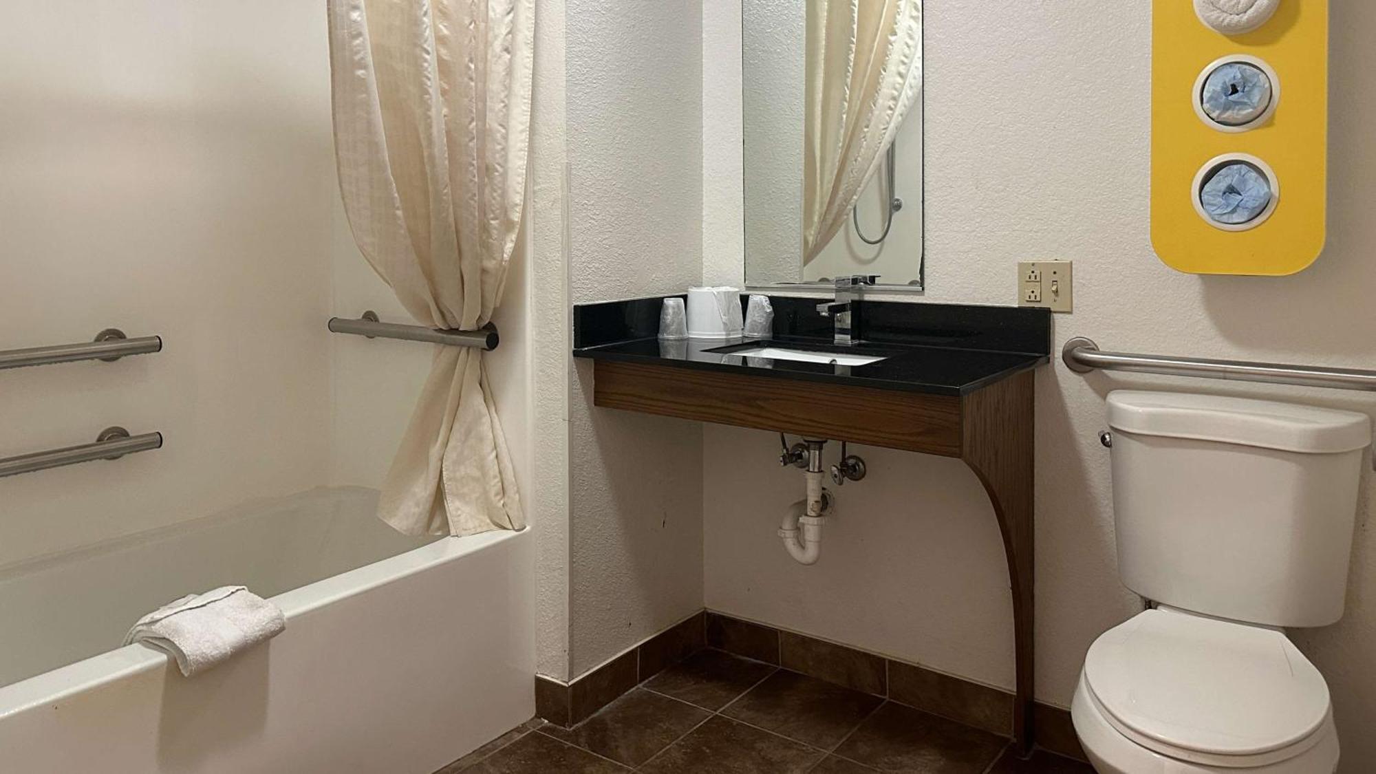 Motel 6-Waterloo, Ia المظهر الخارجي الصورة