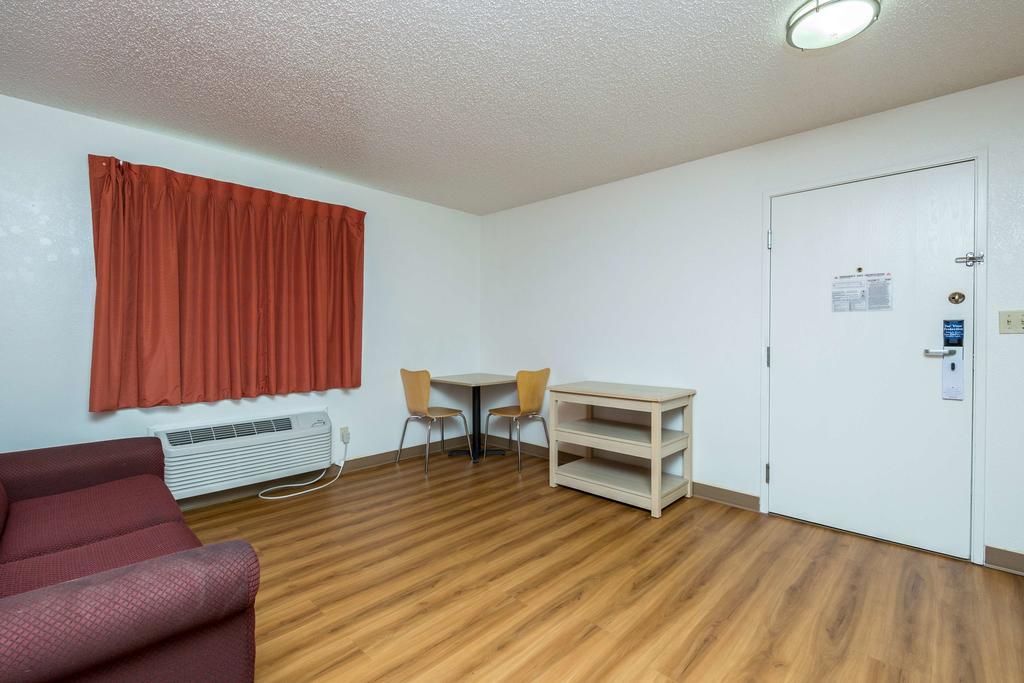 Motel 6-Waterloo, Ia المظهر الخارجي الصورة