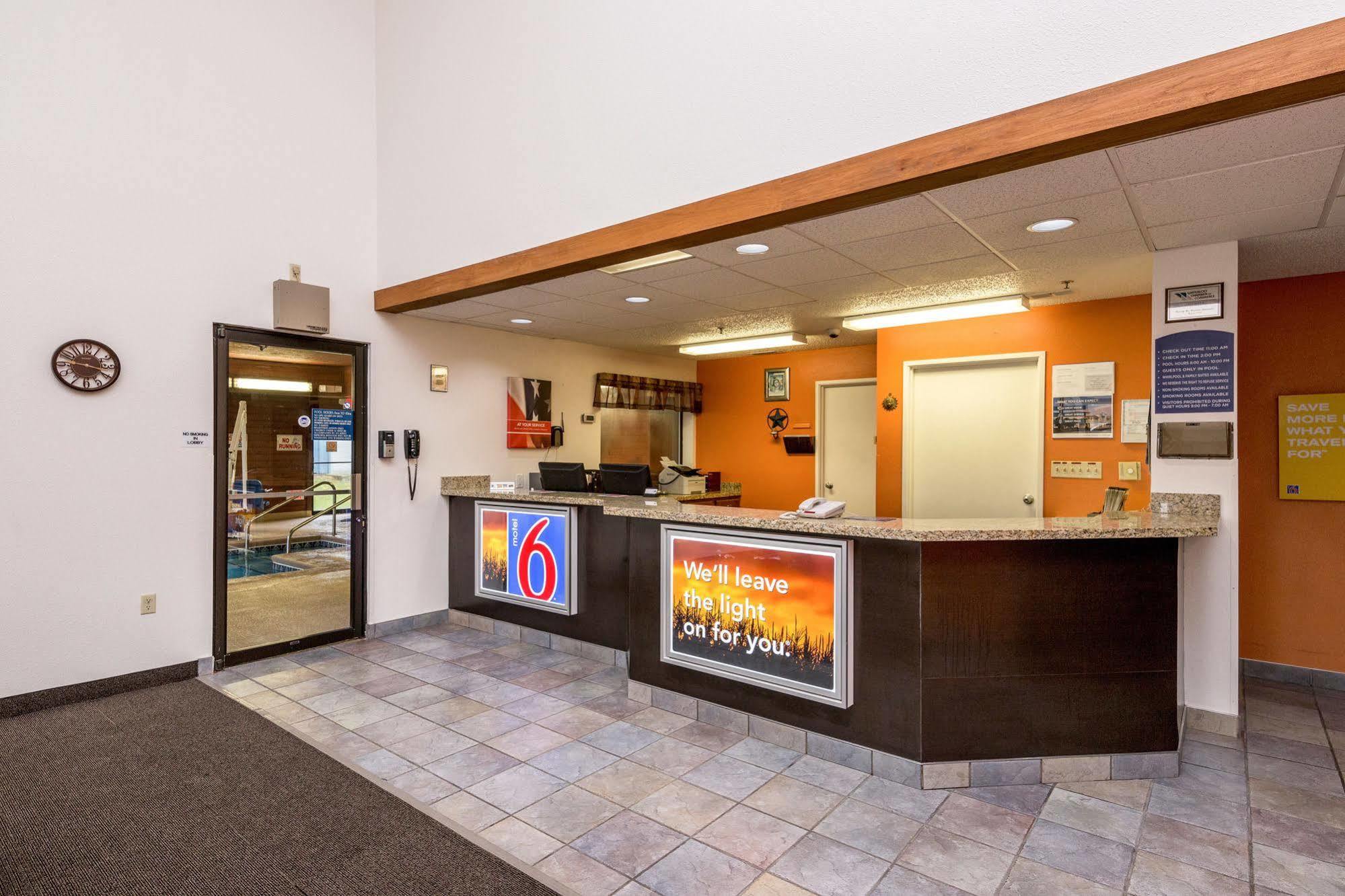 Motel 6-Waterloo, Ia المظهر الخارجي الصورة