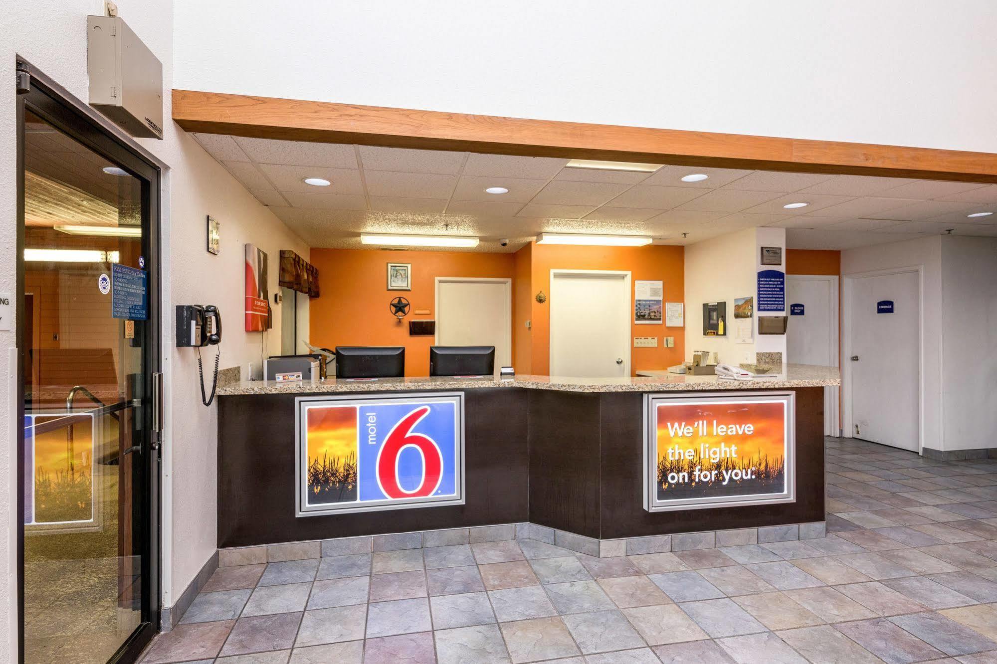 Motel 6-Waterloo, Ia المظهر الخارجي الصورة