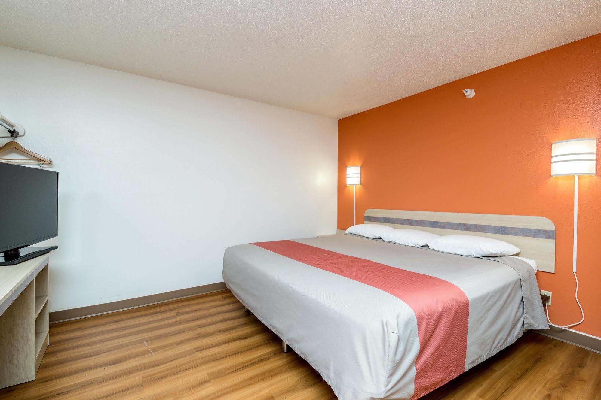 Motel 6-Waterloo, Ia المظهر الخارجي الصورة